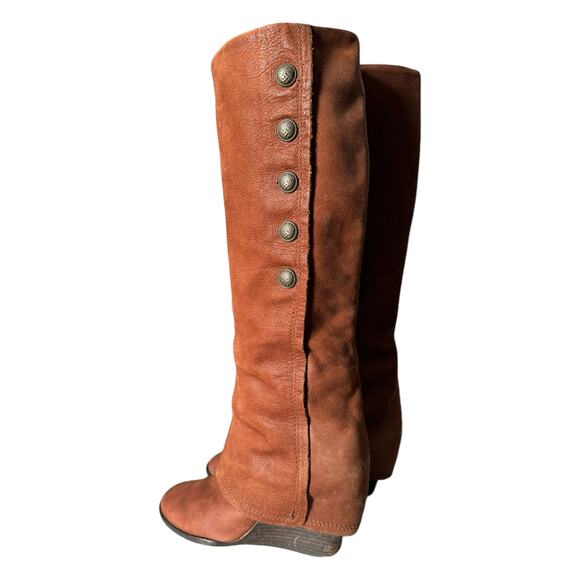 Vince Camuto Almay Whiskey Suede Knee High Boot size 8 - Picture 4 of 16